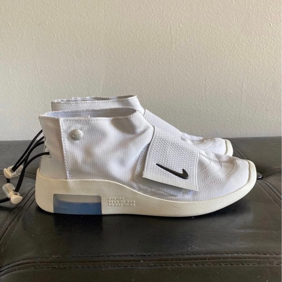 Nike Air Fear Of God Moccasin Pure Platinum - Picture 2 of 3
